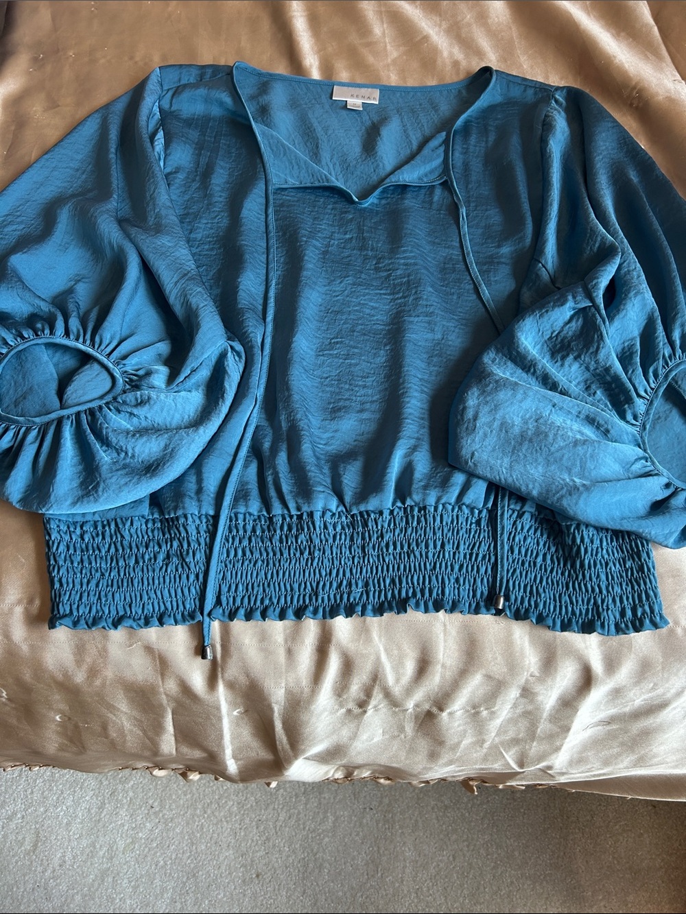 Womens Blue V-Neck Long Sleeve Blouse